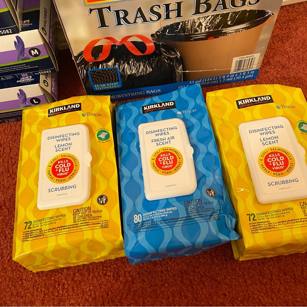 New bundle wipes garbage bags